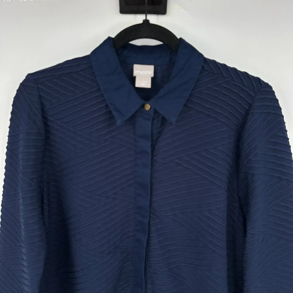Chicos Textured Navy Blue Button‎ Front Shirt Top Women US Size 1